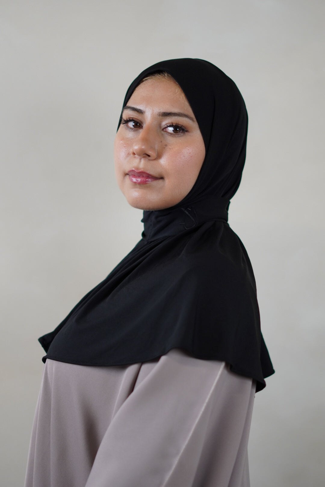 Instant Hijab – Obsidian Black